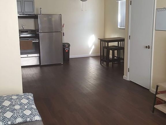 2nd image of 356 E 13th Ave APT 1