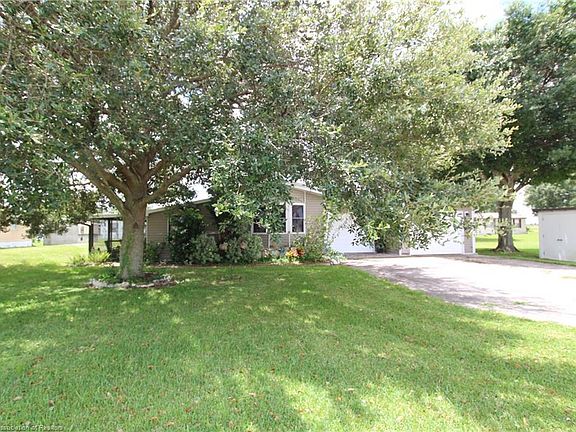 2nd image of 17516 Brynwood Ln