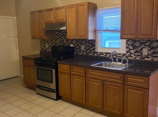 43 Eaton Pl FLOOR 2, East Orange, NJ 07017