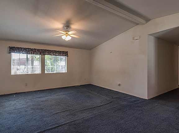 4th image of 405 Railroad Ave