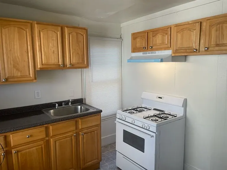 729 W Lafayette St — Photo 10