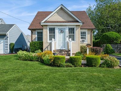 3809 Lincoln Street, Seaford, NY, 11783