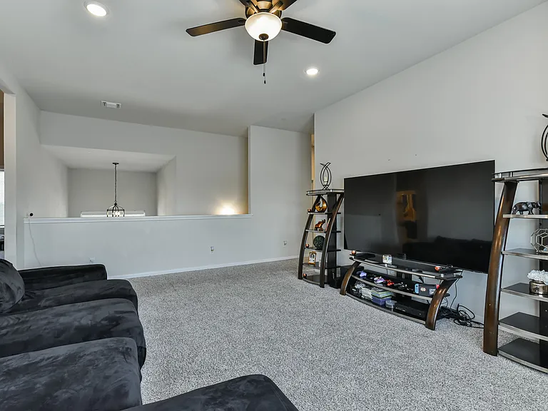 R6306 Golden Gate Dr — Photo 28