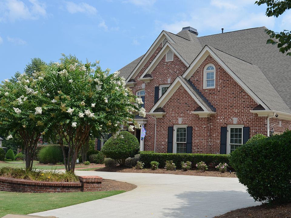 New Listing in Laurel Srings