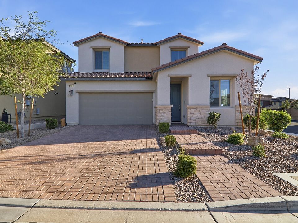 1st image of 3158 Molinos Dr
