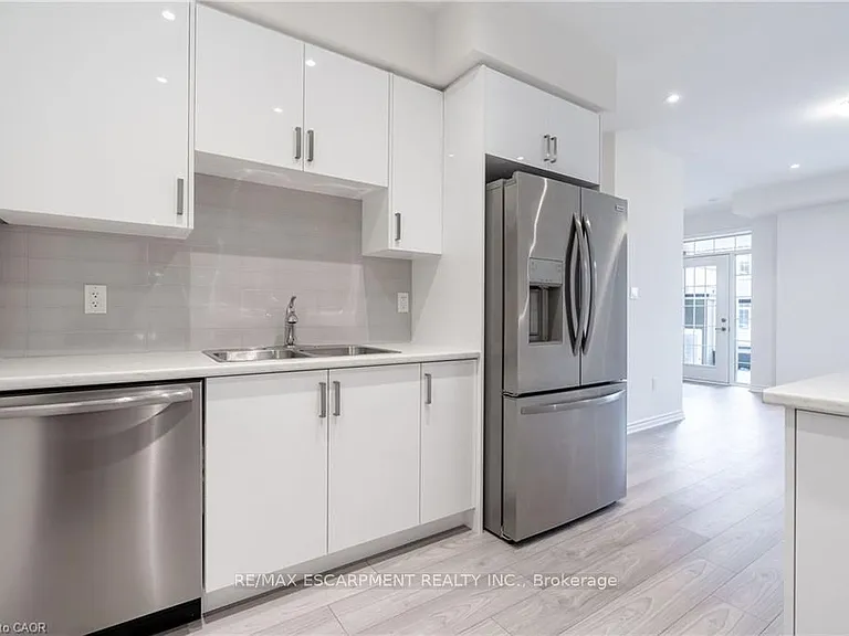 305 Garner Rd W #39 — Photo 17