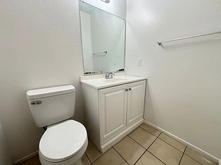 38729 11th St E #17 — Photo 8