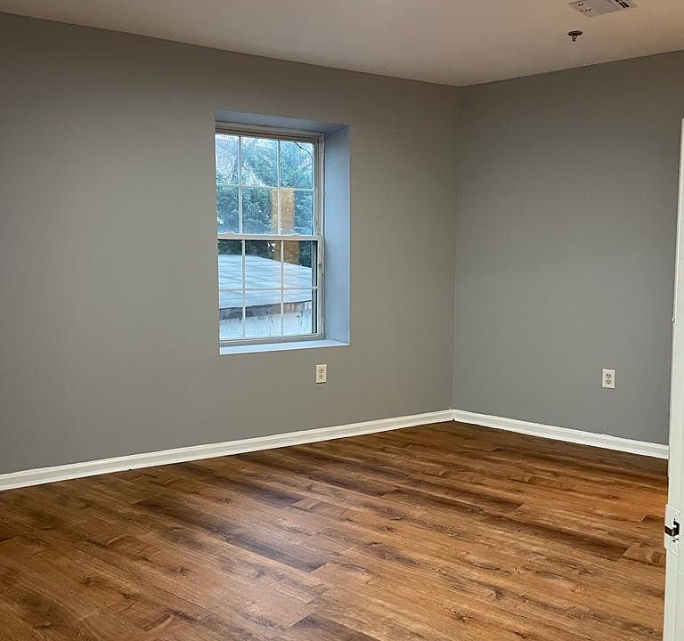 1st image of 510 Elizabeth Ave #210