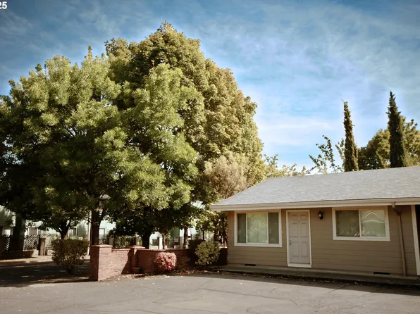 9334 N Lombard St, Portland, OR 97203