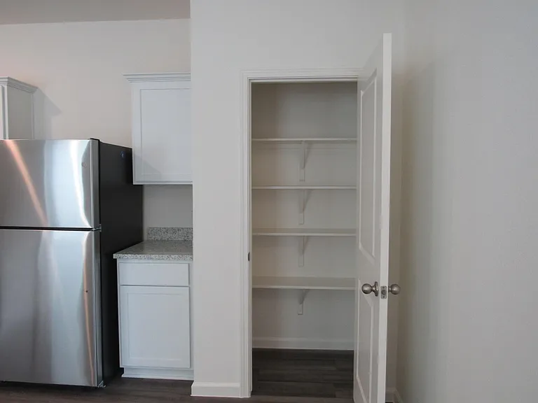 9538 Travertine Ct — Photo 6