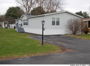 153 Country Meadows Dr, Frankfort, NY 13340