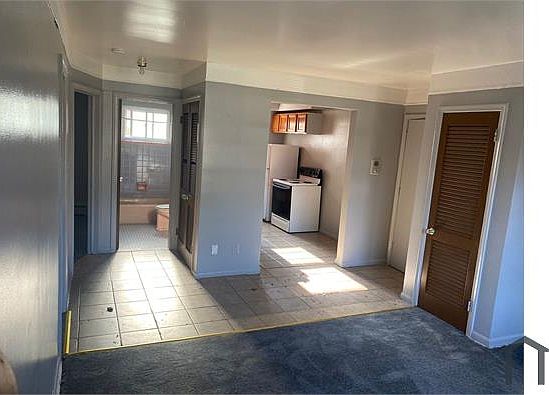 2nd image of 8085 Schaefer Hwy