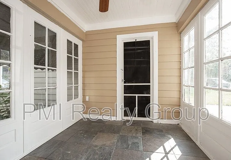 1547 Sherbrook Rd — Photo 17