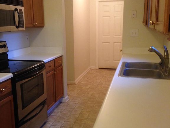 hallway from kitchen to laundry room and garage.