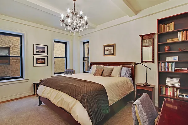 Sold by Corcoran | media 15