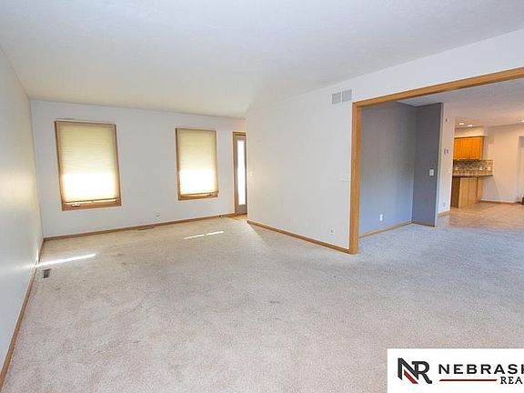 3rd image of 7500 S 36th St
