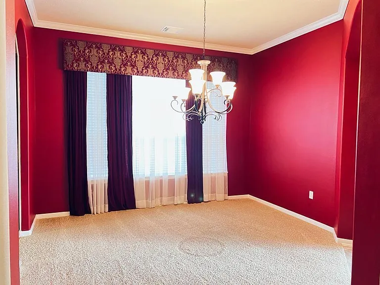 5235 Valley Bluff Ln — Photo 14