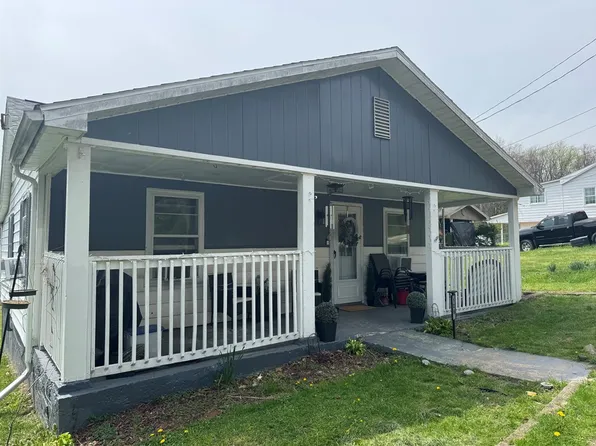 128 Keeny Row, New Salem, PA 15468