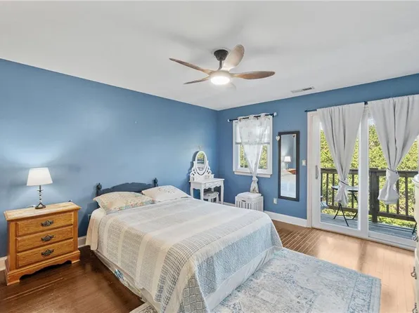 839 Little Bay Ave APT J, Norfolk, VA 23503