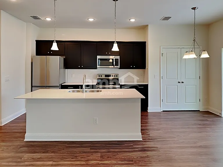 6078 Little Bluff Cir — Photo 3