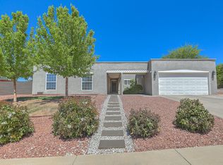 9205 Layton Ave NE, Albuquerque, NM 87111