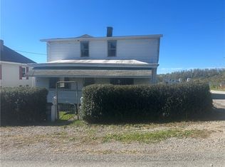 1310 Cambria Ave, Connellsville, PA 15425