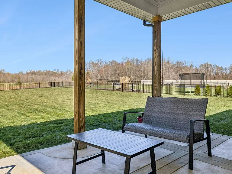 8325 Turnbull Dr — Photo 52