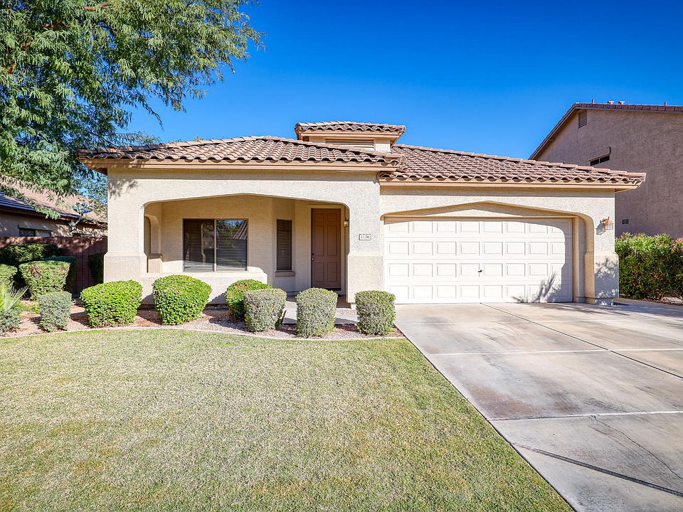 1st image of 1136 E Carob Dr