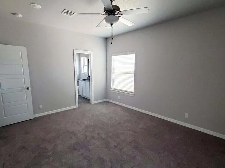 332 La Puesta Dr — Photo 4
