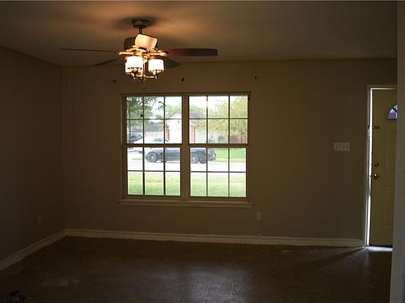 5th image of 13210 Country Dawn Dr