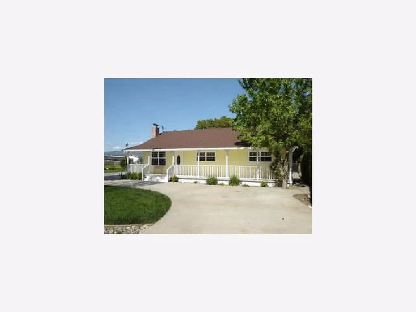 13110 Colony Ave photo 1