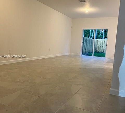 4th image of 1051 SE 27th Ter