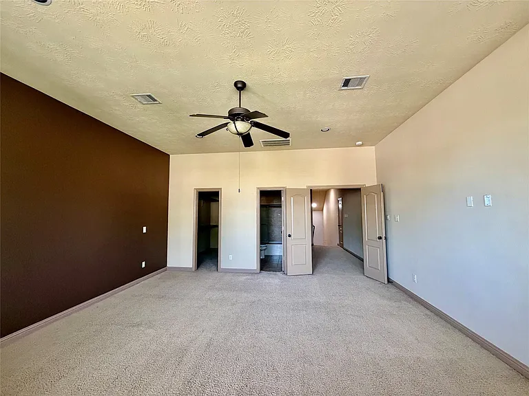 6223 Duke Trail Ln — Photo 20