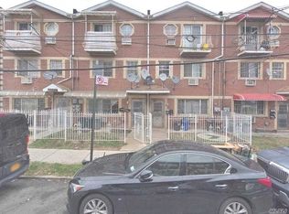 3485 110th St, Flushing, NY 11368