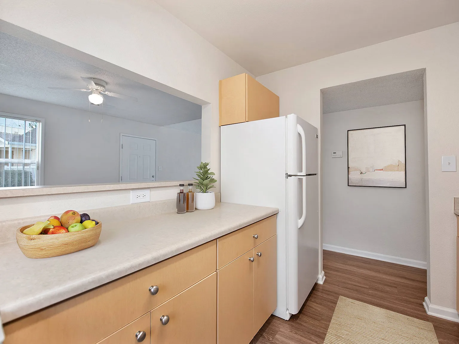 Vineyard Terrace Apartments — Photo 4