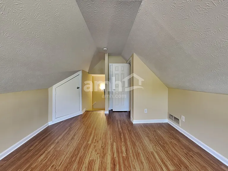 1225 Stephens Pond Vw — Photo 20