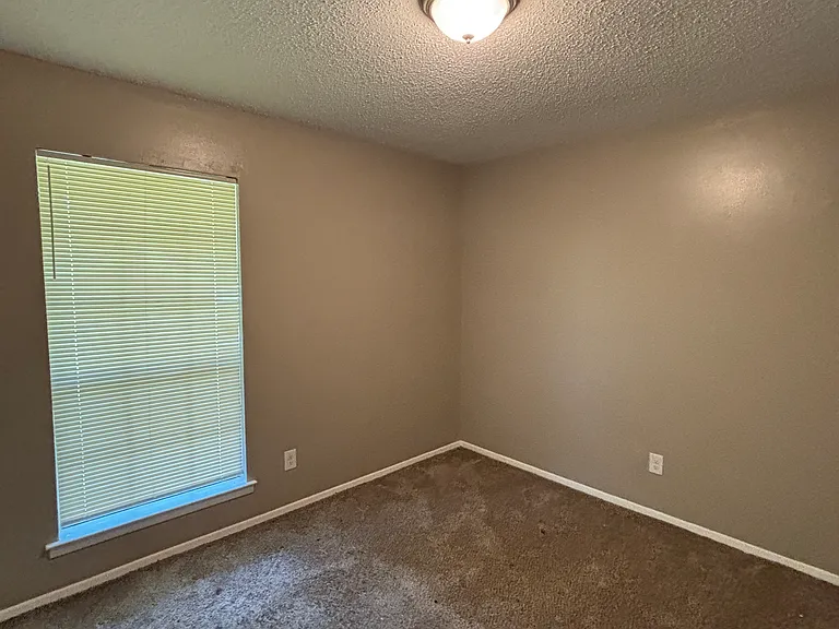 1 Greenway Ct — Photo 10