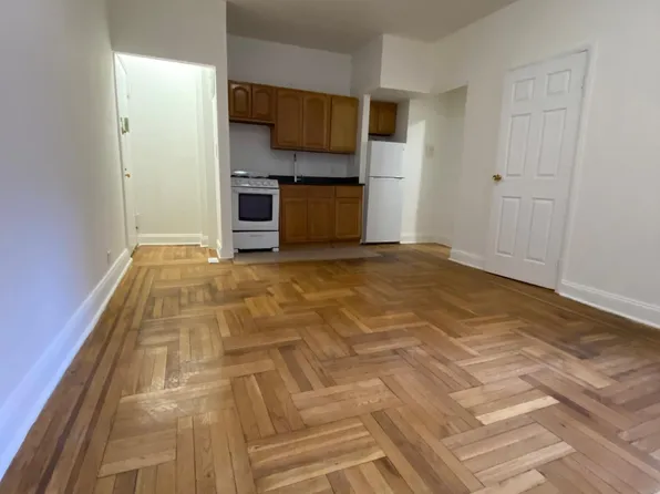 (undisclosed Address), Bronx, NY 10468