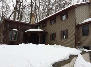 6222 Chestnut Hill Rd, Coopersburg, PA 18036