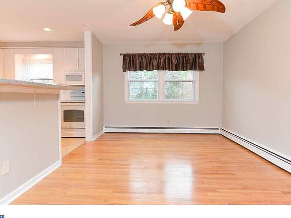 4th image of 29 Aronimink Dr