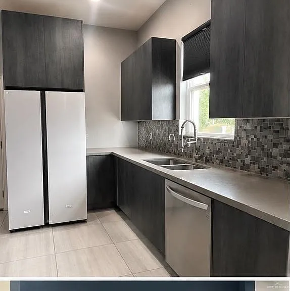1310 Thompson Rd — Photo 3