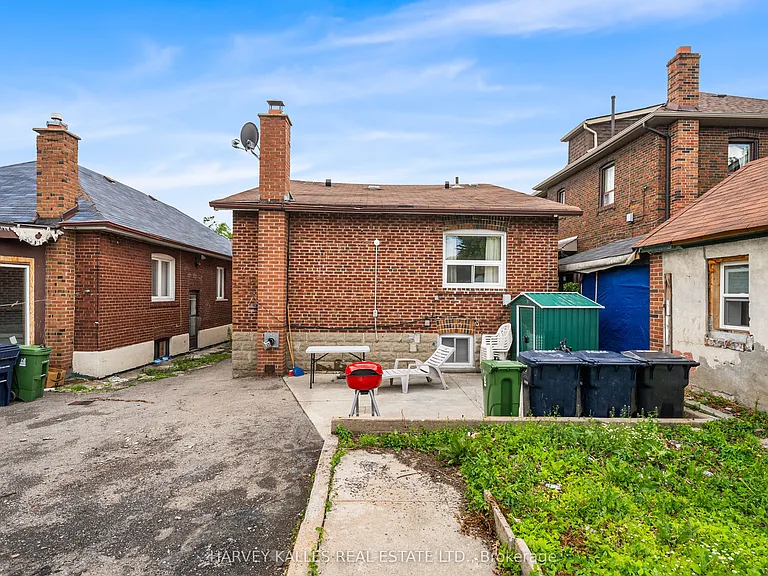49 Fairbank Ave #MAIN — Photo 22