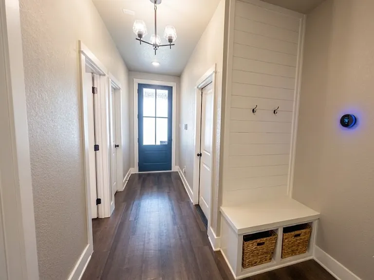 2053 Stillwell St — Photo 9