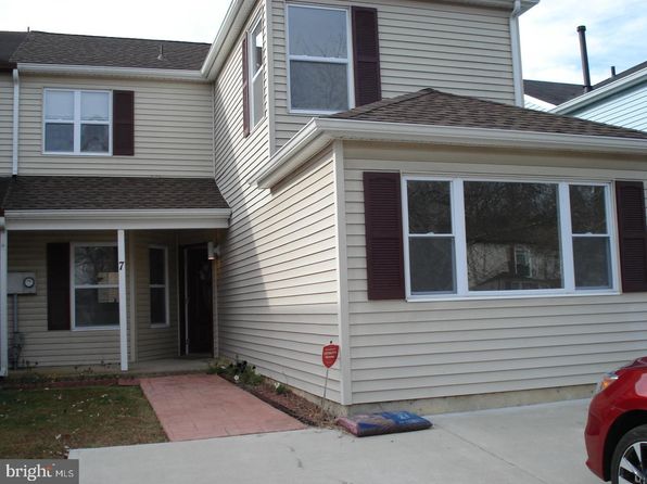 7 Galaxy Ct