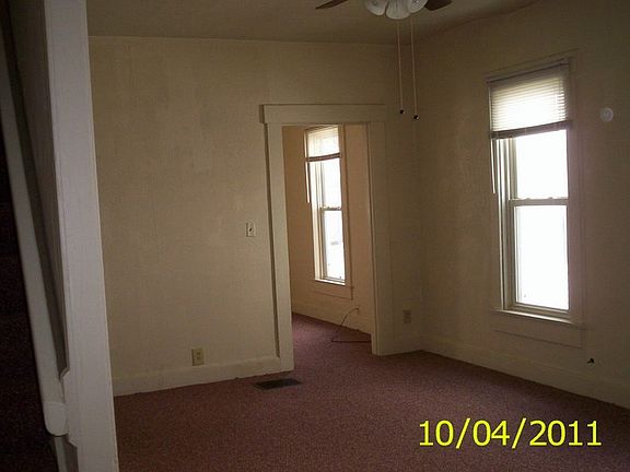 3rd image of 1709 Mack Ave