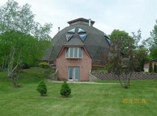 4585 Kennedy Rd, Cottage Grove, WI 53527