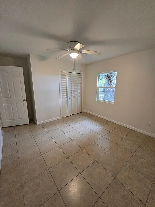 2 bed, 448 sqft, $2,000 — Photo 3