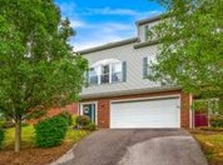 700 Oak Tree Blvd NW, Christiansburg, VA 24073