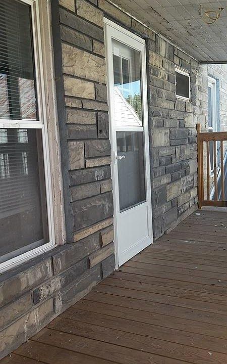 Entry Porch