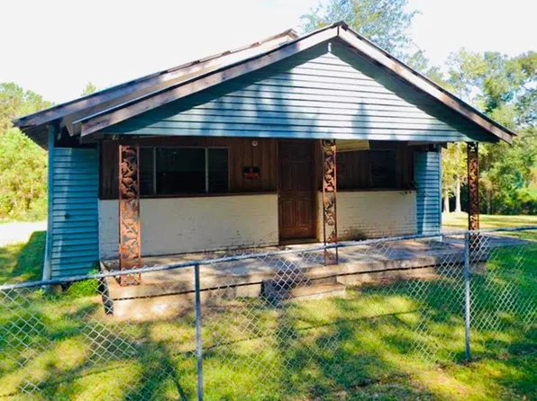 29 Seal Rd, Carriere, MS 39426